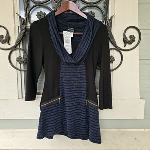 *New with tags* Coco Bianco Women's Navy and Black Cowl Neck Tunic Top Dress